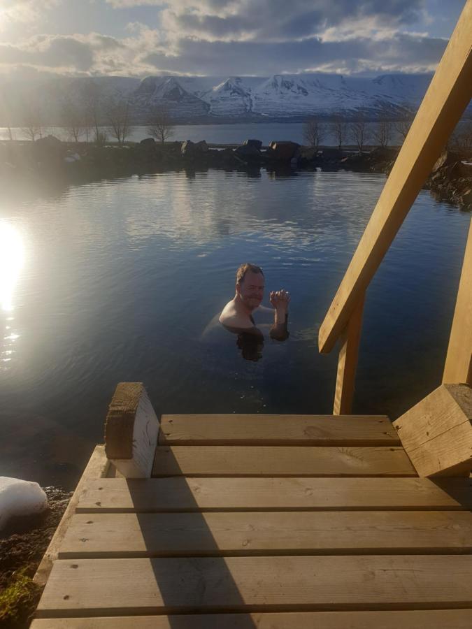 Hotel Sveinbjarnargerdi Svalbarthseyri エクステリア 写真