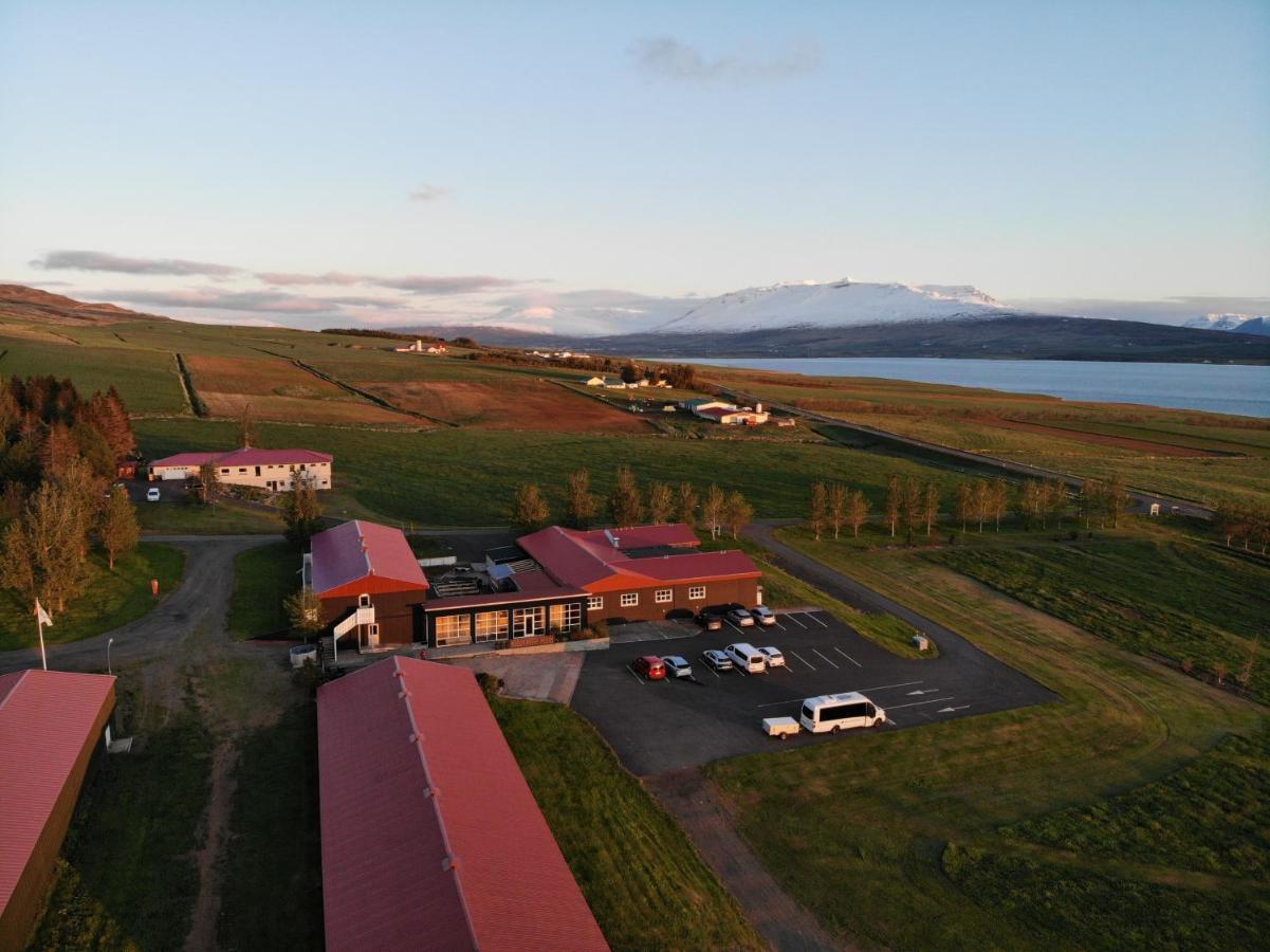 Hotel Sveinbjarnargerdi Svalbarthseyri エクステリア 写真
