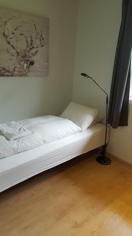 Hotel Sveinbjarnargerdi Svalbarthseyri エクステリア 写真
