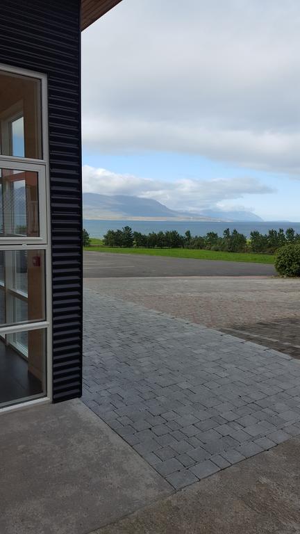 Hotel Sveinbjarnargerdi Svalbarthseyri エクステリア 写真